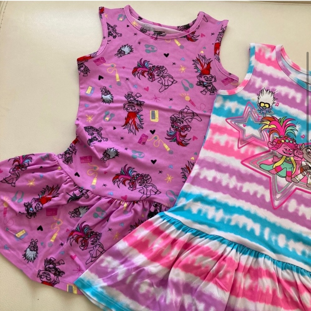 Dreamworks Trolls The softest and cutest set of two dresses 2164 - Picture 2 of 4